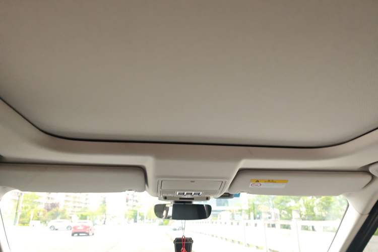 Used Land Rover Discovery 2019 3.0 SC V6 HSE Headliner