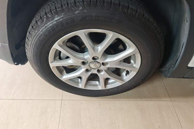 Used Jeep Cherokee 2016 2.0L Superior Edition
