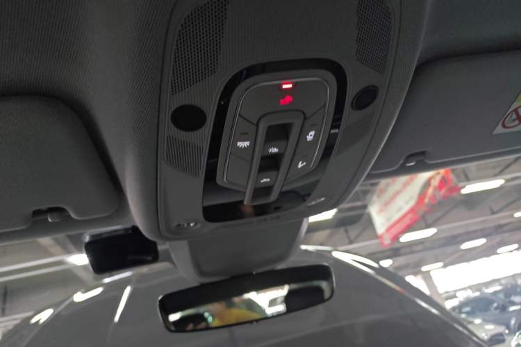 Used Audi A7L 2024 55TFSI quattro S-line Boundary Edition Flow Crystal Package Headliner