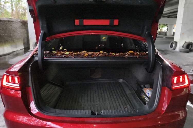 Used BYD Han 2020 EV Long-Range Luxury Model
