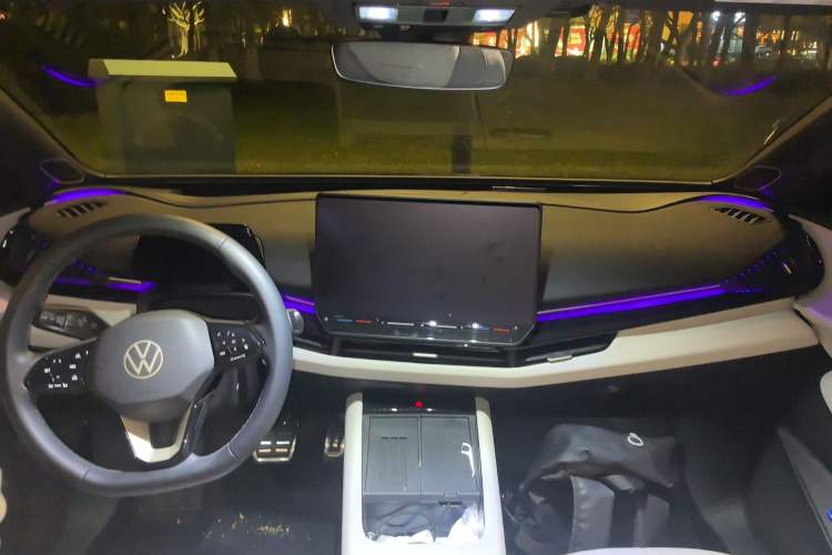 Used Volkswagen ID.UNYX 2024 Revised Version Max High-Performance Edition Center Console