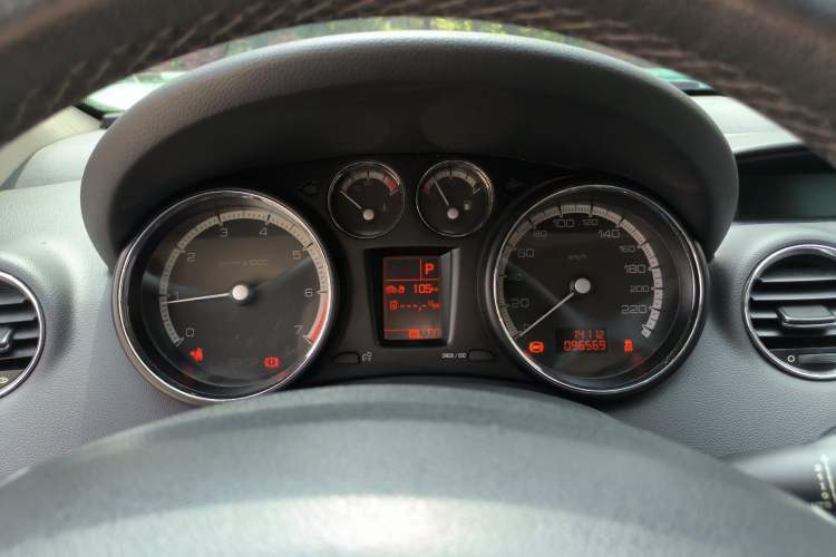 Used Peugeot 408 2013 2.0L Automatic Luxury Edition