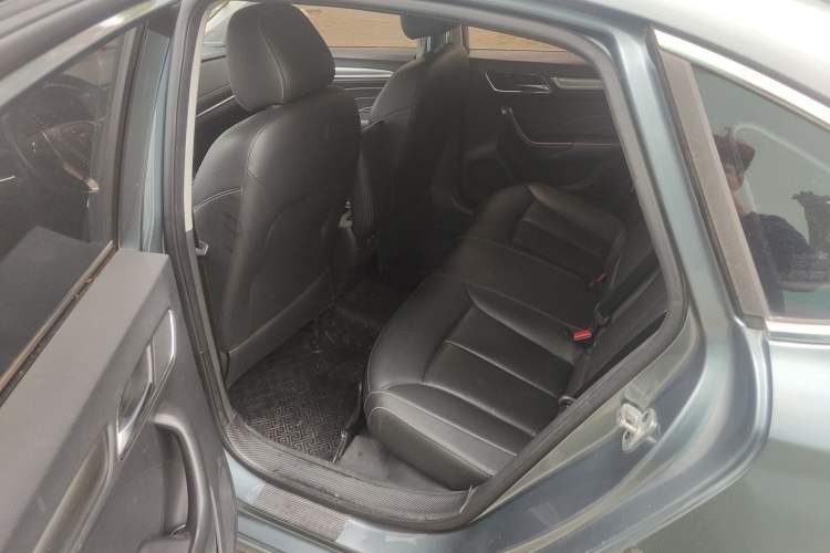 Used Roewe i6 2018 20T Automatic Internet Smart Edition