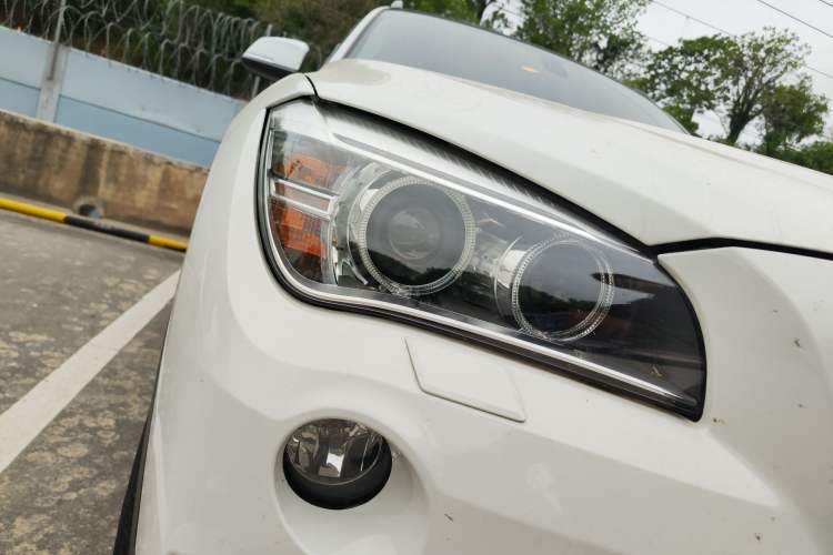 Used BMW X1 2014 sDrive18i Leading Model