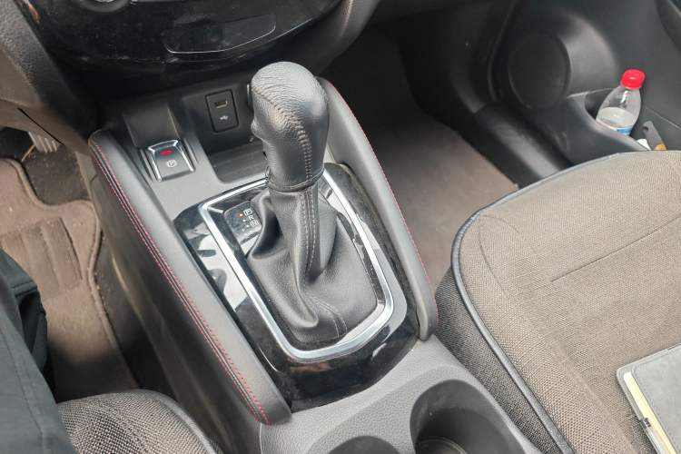 Used Nissan Qashqai 2019 2.0L CVT Smart Enjoyment Version Gear Lever