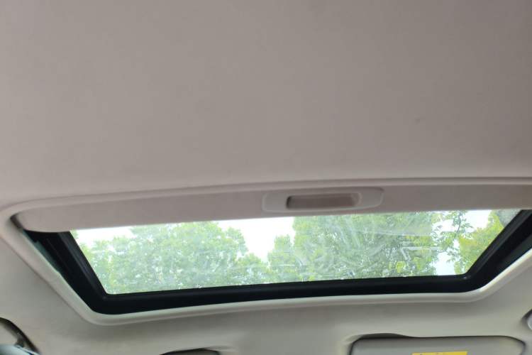 Used Peugeot 408 2014 1.8L Automatic Luxury Edition Headliner