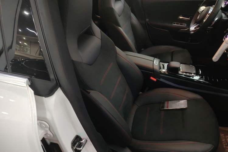 Used Mercedes-Benz CLA 2023 CLA 200
