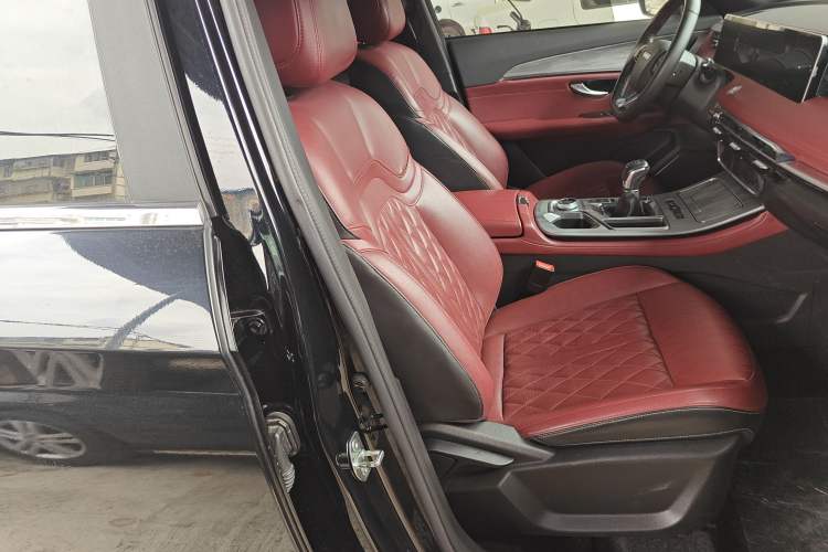 Used JETOUR X70 PLUS 2023 1.5T Manual Warrior PRO 7-Seater Right Front Seat