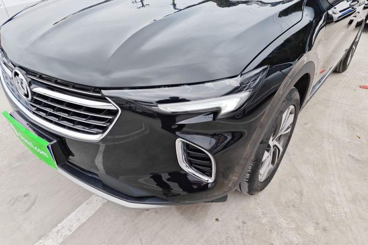 Used Buick Envision 2022 Encore S 552T Two-Wheel-Drive Luxury Model