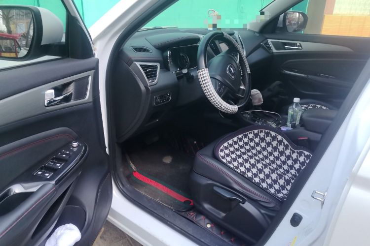 Used Changan CS75 2017 Shangkui Edition 1.5T Automatic Fengxiang Model
