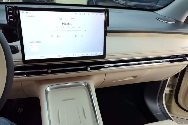 Used Wuling Bingo S 2025 Model 325km Deluxe Edition
