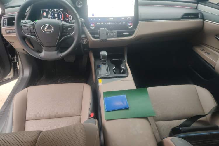 Used Lexus ES 2025 200 Premium Edition
