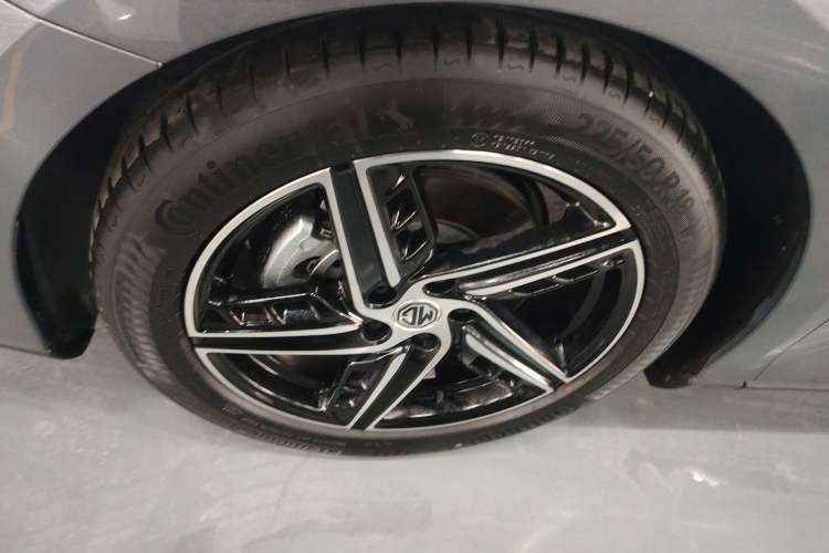 Used MG 7 2023 1.5T DCT Luxurious Supreme Edition