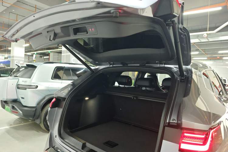 Used BYD Song PLUS New Energy 2024 HONOR Edition DM-i 150km Flagship PLUS Trunk