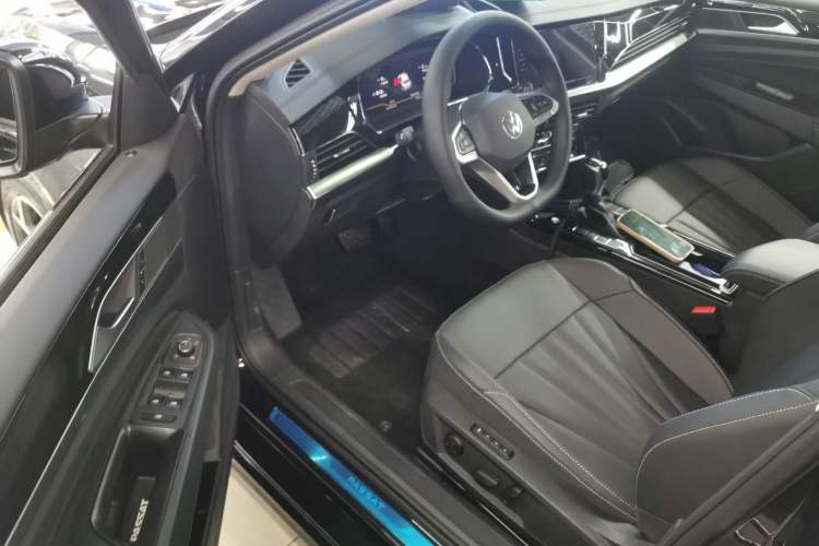 Used Volkswagen Passat 2025 Outstanding Model 380TSI Starry Dragon Edition