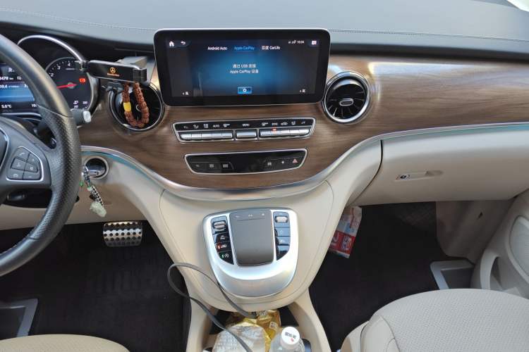 Used Mercedes-Benz V-Class 2021 V 260 Prestige Edition