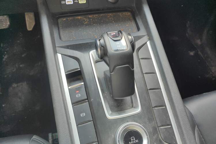 Used Great Wall Poer 2023 2.0T Commercial Version Automatic Diesel 4x4 Elite Long-Box GW4D20M
