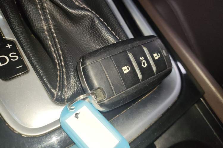 Used CHANGAN Raeton CC 2018 1.5T Automatic Haoya Model Guangmang Edition China V Standard
