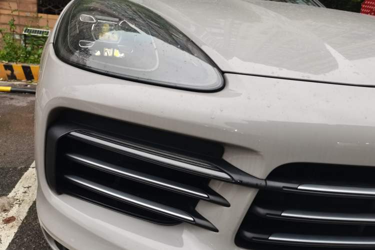 Used Porsche Cayenne E-Hybrid 2021 Cayenne E-Hybrid 2.0T Right Front Headlight