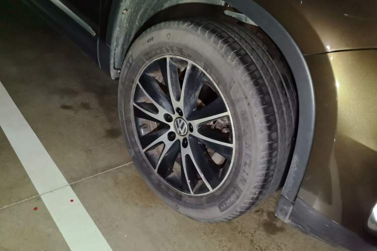 Used Volkswagen Tiguan 2015 1.8TSI Automatic Two-Wheel Drive Luxury Model
