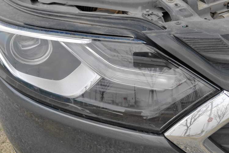 Used Chevrolet Equinox 2019 535T Automatic YuJie Edition China V Standard Right Front Headlight