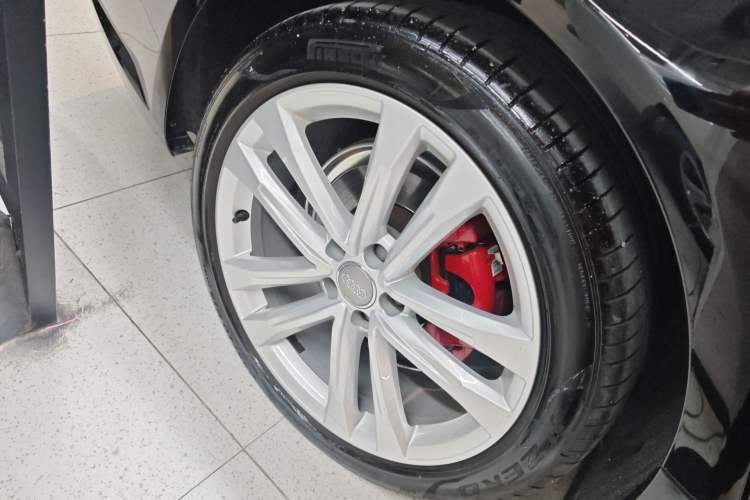 Used Audi A6L 2018 30th Anniversary Edition 35 TFSI Sport Edition
