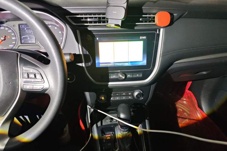 Used Roewe RX3 2020 1.6L CVT 4G Connected Ultra-Cool Flagship Edition