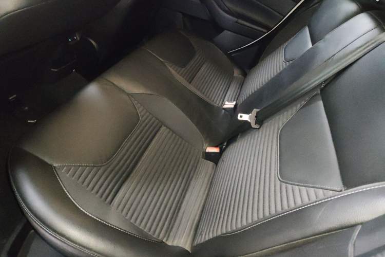 Used Ford Focus 2017 Sedan 1.6L Automatic Fashion Edition Smart Drive Version