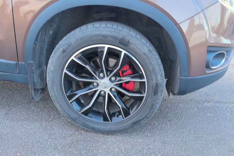 Used FAW Senya R7 2016 1.6L Manual Luxury Model