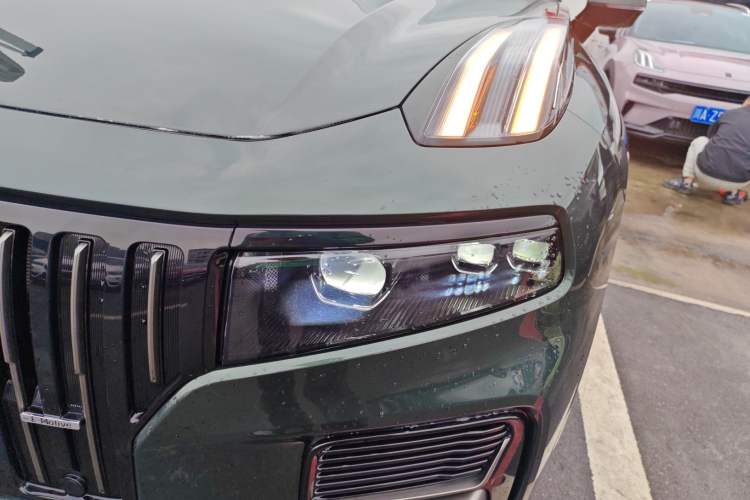 Used Lynk & Co 09 EM-P 2024 2.0TD EM-P Four-Wheel Drive ULTRA Six-Seater
