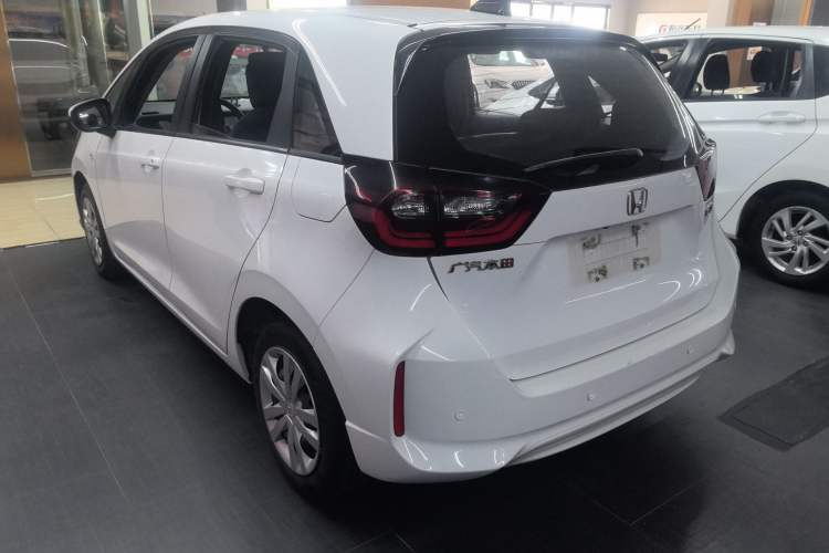 Used Honda Fit 2021 1.5L CVT Trend Edition Rear Left 45 Deg