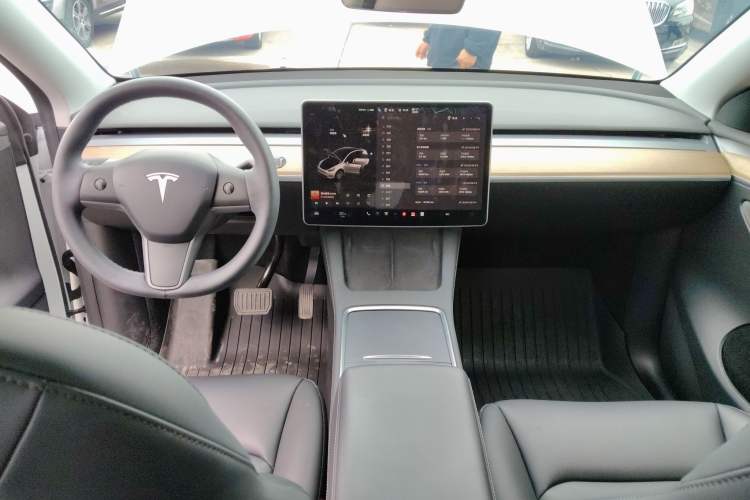 Used Tesla Model Y 2022 Revised Version Long-Range All-Wheel Drive
