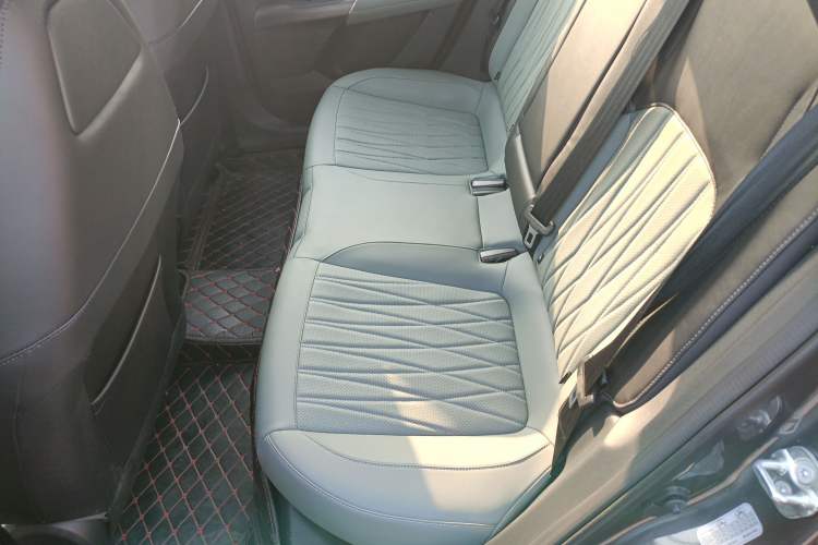 Used CHANGAN Eado DD 2023 Blue Whale NE 1.5T GDI DCT Flagship Model Left Rear Seat