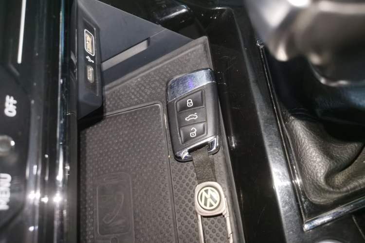 Used Volkswagen Passat 2023 330TSI Starry Luxury Edition Interior 1