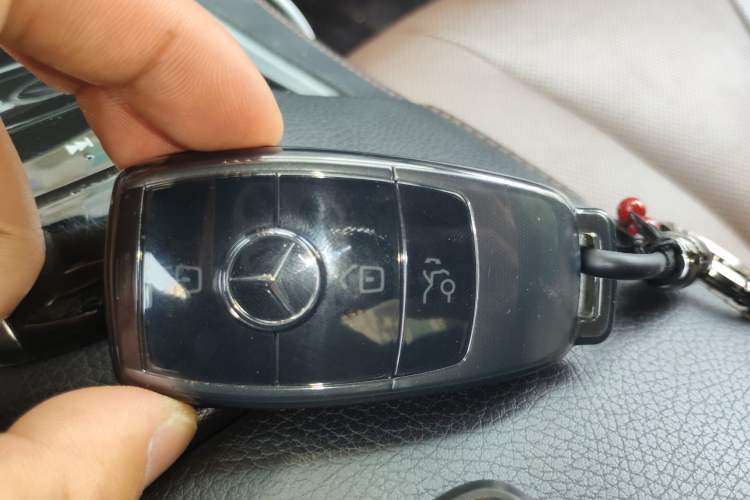 Used Mercedes-Benz S-Class 2018 S 320 L