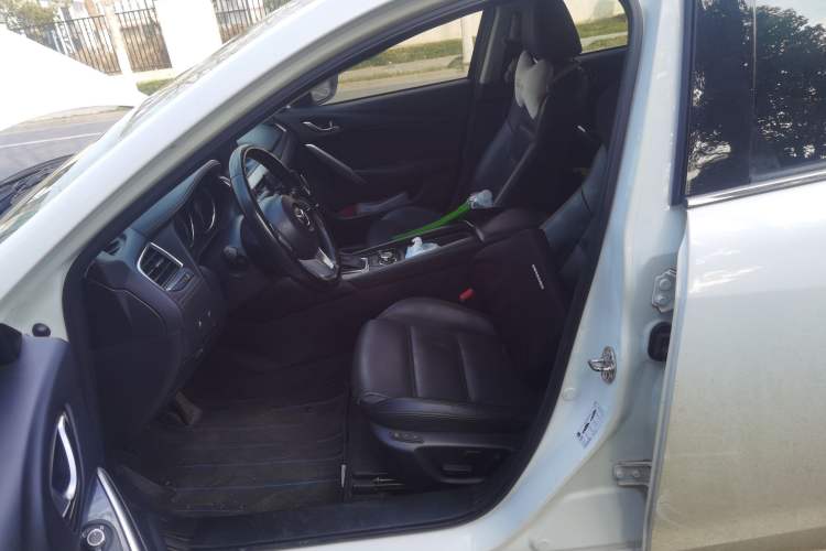 Used Mazda Atenza 2017 2.0L Blue Sky Luxury Edition