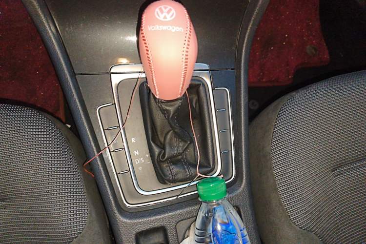 Used Volkswagen Golf 2018 230TSI Automatic Comfort Model Gear Lever