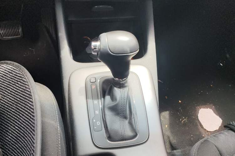 Used Kia K3 2015 1.6L Automatic GLS
