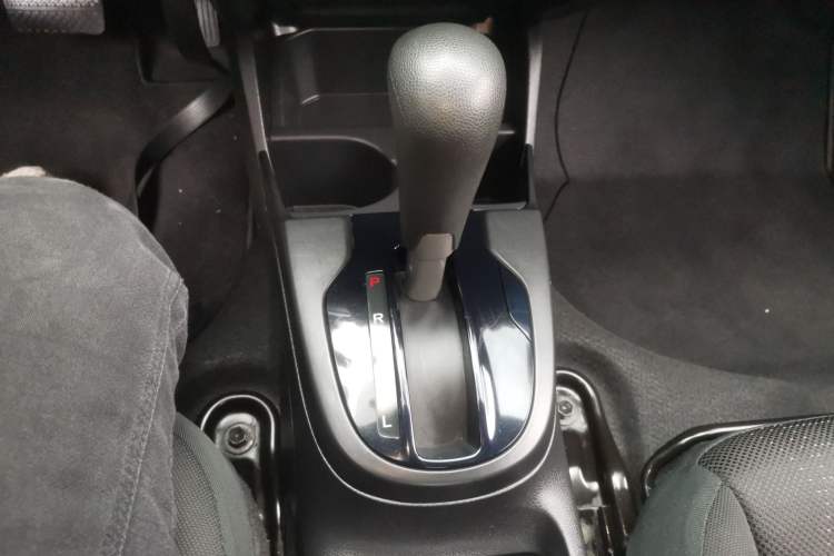 Used Honda Fit 2018 1.5L CVT Comfort Version Gear Lever
