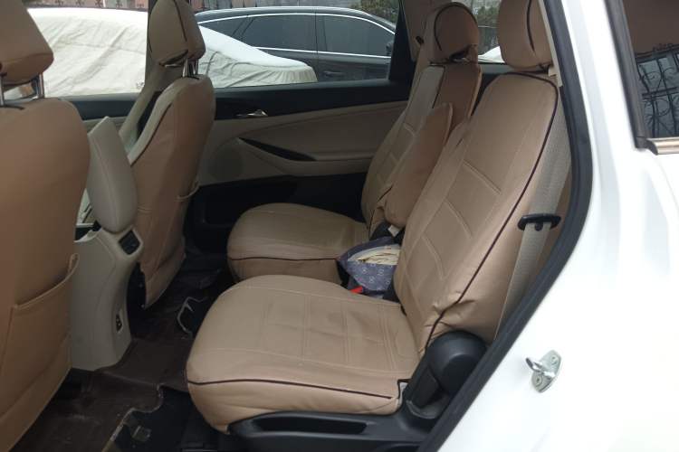 Used Buick GL6 2018 18T 6-Seater Elite Model
