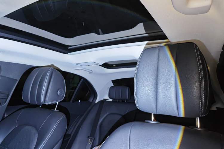 Used Mercedes-Benz C-Class 2020 Restyled C 260 L Sport Edition Headliner