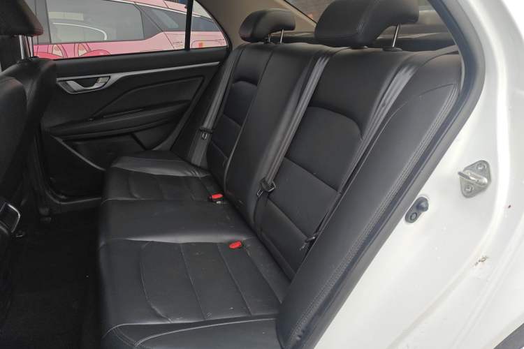 Used Geely Auto Vision 2020 Revised Version 1.5L CVT Asian Games Edition Left Rear Seat