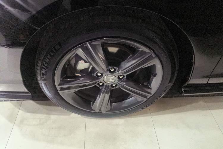 Used Honda Inspire 2025 260TURBO Elite Edition Left Front Wheel Hub