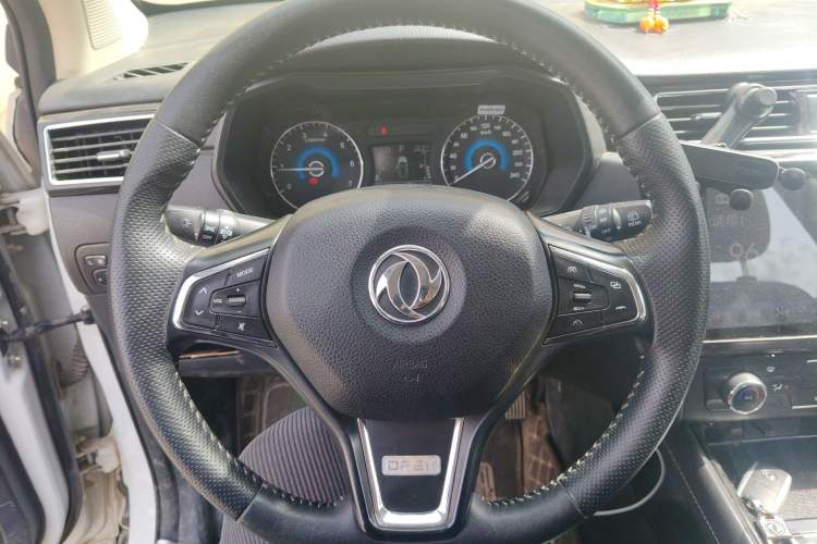 Used Dongfeng Fengon 580 2017 1.5T CVT Luxury Model