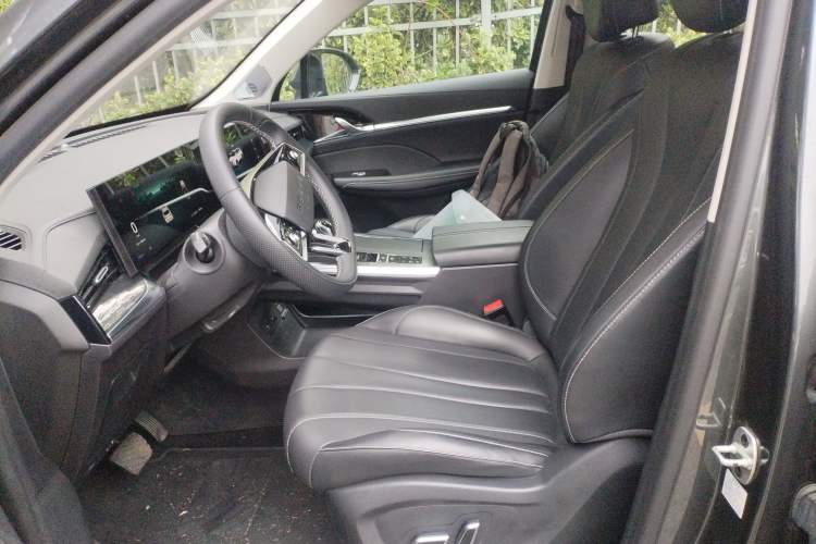 Used Roewe RX5 MAX 2022 2.0T Automatic Zhiwei Zunrong Edition Left Front Seat