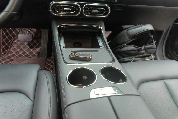 Used Leapmotor C01 2023 Range-Extended 316 Smart Edition Gear Lever