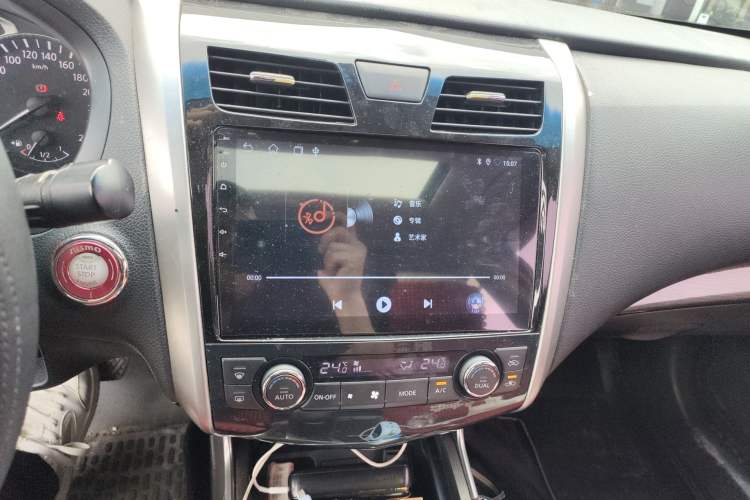 Used Nissan Teana 2014 2.0L XL Upper Tech Edition Audio And AC Panel