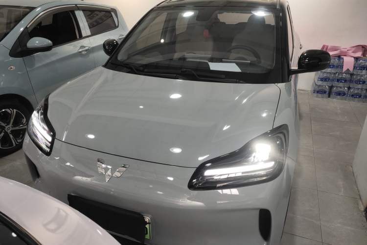 Used Wuling Bingo PLUS 2024 510 km Flagship Edition Four-Seater Version Front