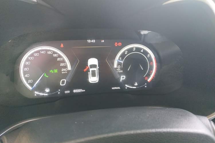 Used Wey VV6 2018 2.0T Two-Wheel Drive Flagship Version China V Standard