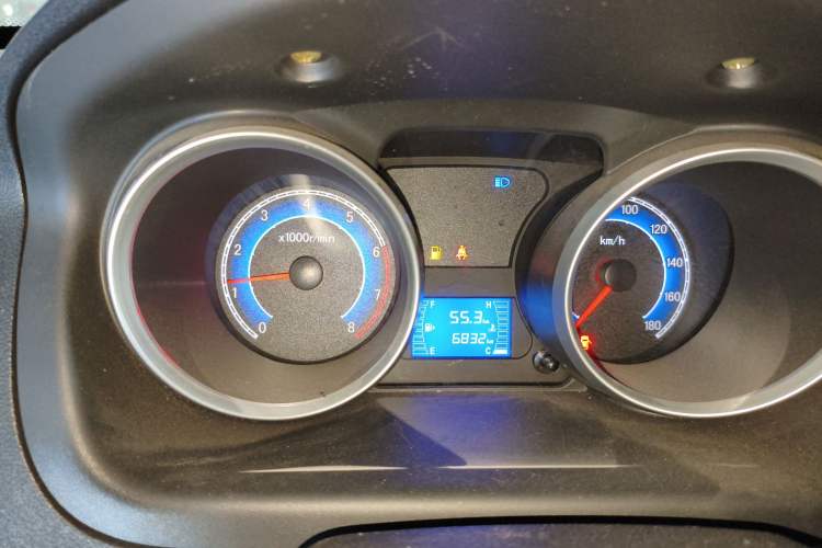 Used Chana Ruixing M60 2020 1.5L Base Version China VI Emission Standard 7-Seater DAM15KR
